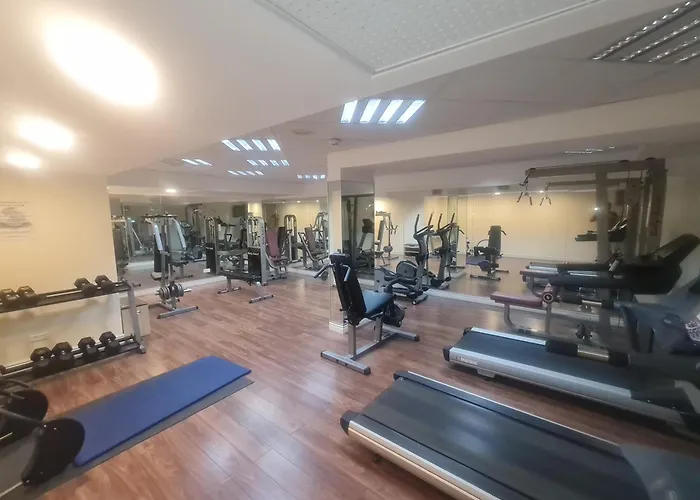 Exclusive Luxury Golf Resort With Pool Sauna Jim