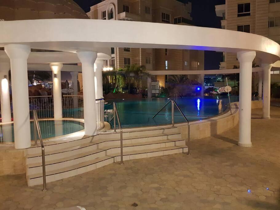 Exclusive Luxury Golf With Pool Sauna Jim דירה אילת
