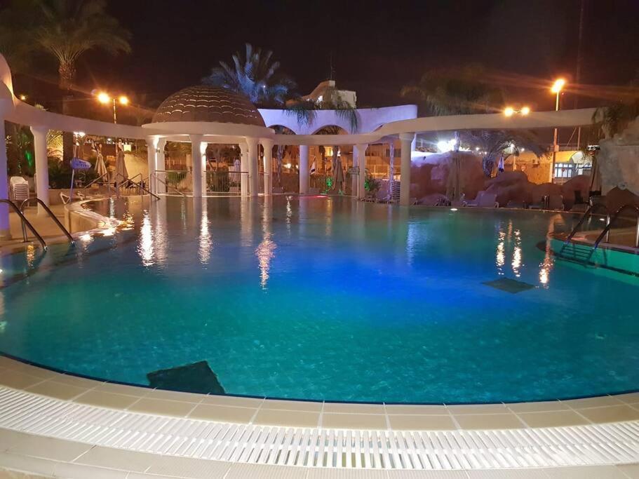 Exclusive Luxury Golf With Pool Sauna Jim דירה אילת