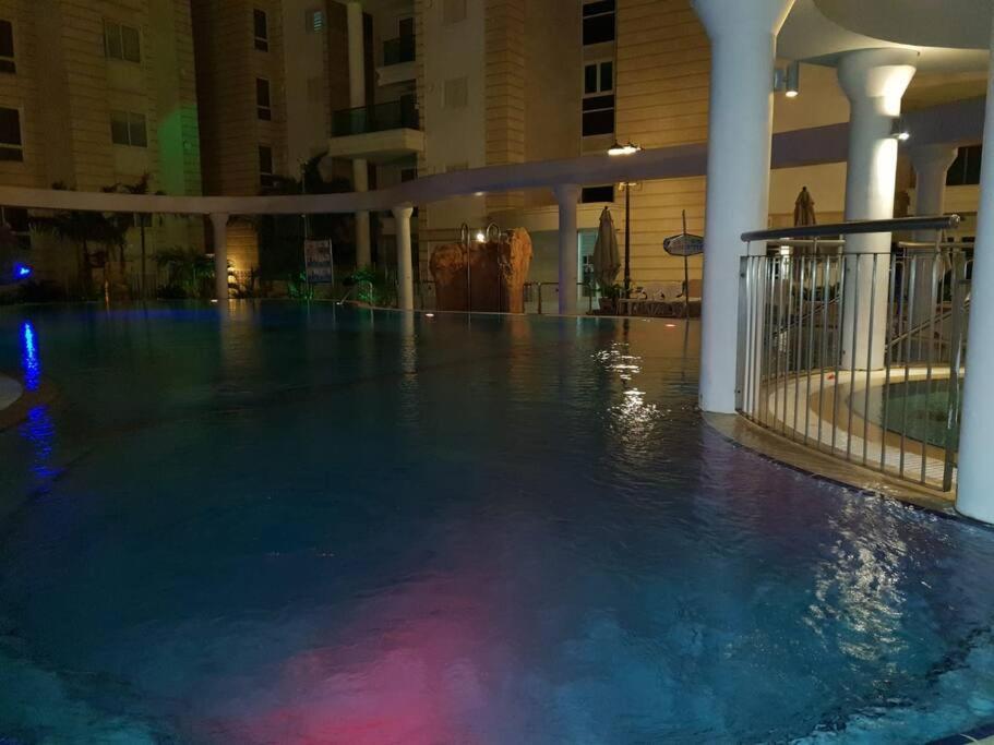 Exclusive Luxury Golf With Pool Sauna Jim * אילת