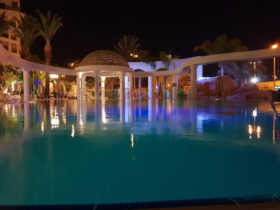 Exclusive Luxury Golf With Pool Sauna Jim דירה אילת